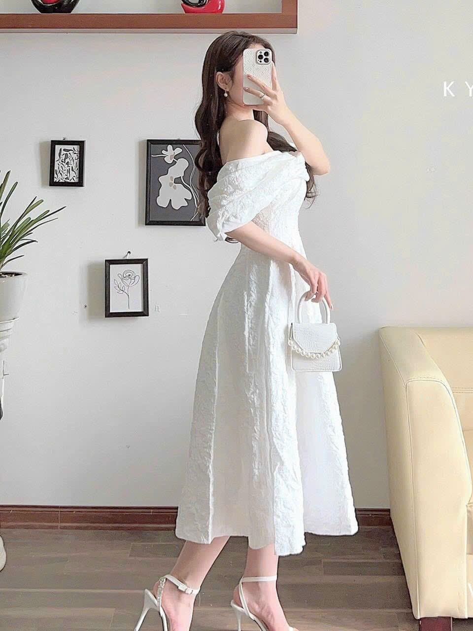 Đầm váy nữ kiểu dáng xòe vèo vai ( có mut ngực )