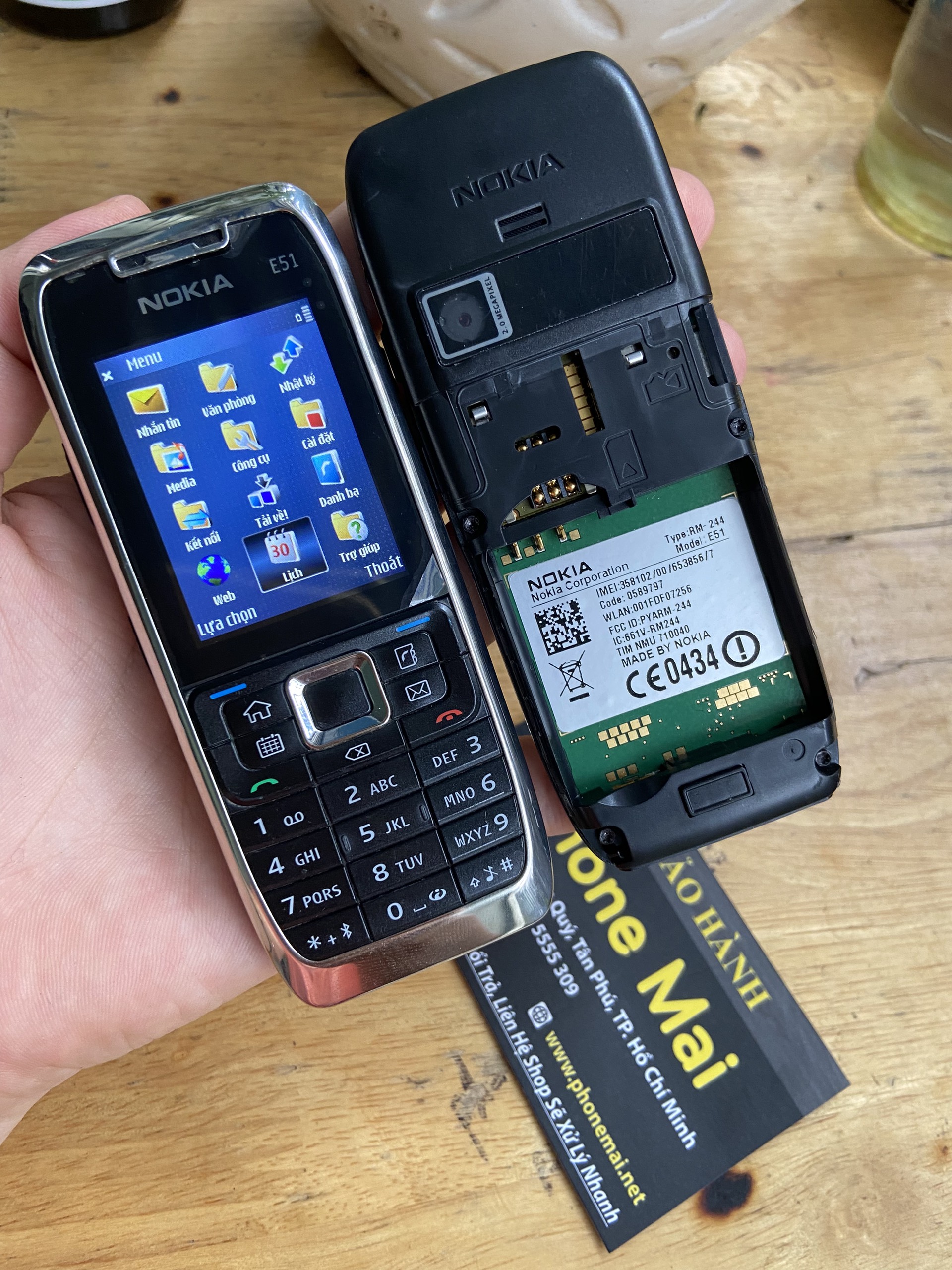 Điện thoại NOKIA E51 CHÍNH HÃNG – BẢO HÀNH 12 THÁNG (KÈM PIN ZIN)