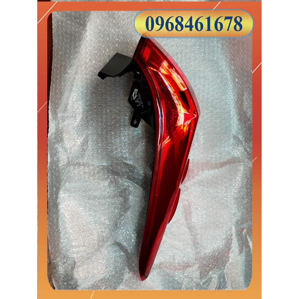 Đèn hậu Vios 18-20 (Miếng Ngoài, Có Led ) Xịn