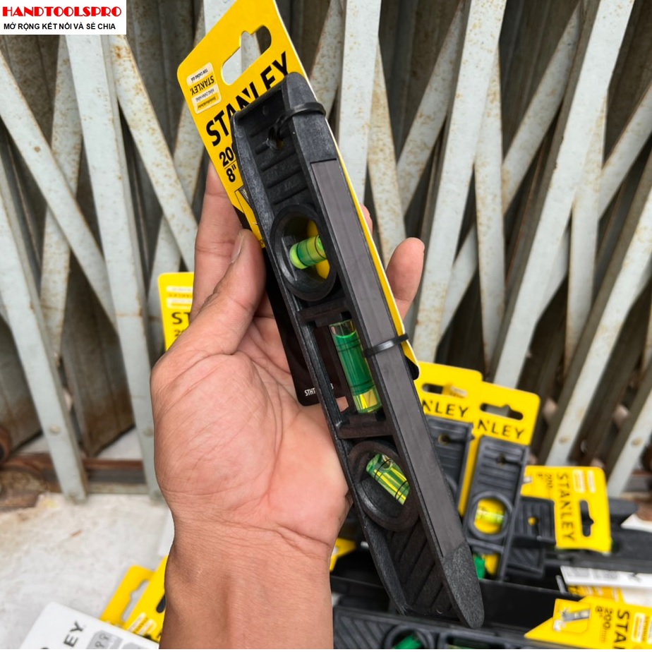 8” Thước thủy từ tính Stanley 42-291