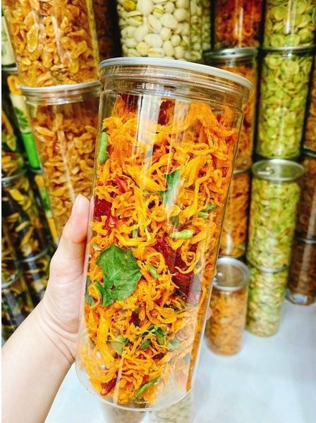 [HCM]KHÔ GÀ LÁ CHANH PET 300G