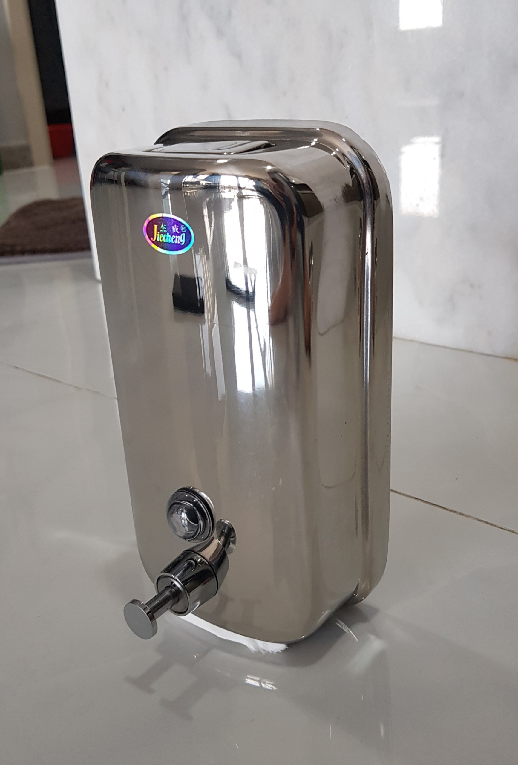 HỘP ĐỰNG NƯỚC RỬA TAY INOX TREO TƯỜNG