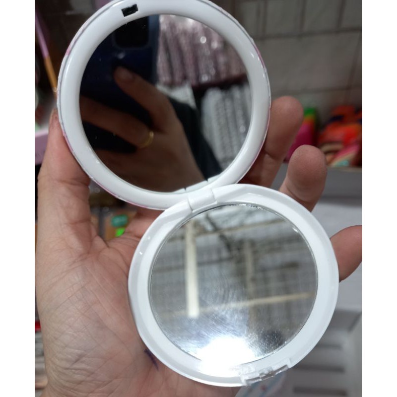 [HCM]Gương Mini Bỏ Túi 2 Mặt Nhựa.