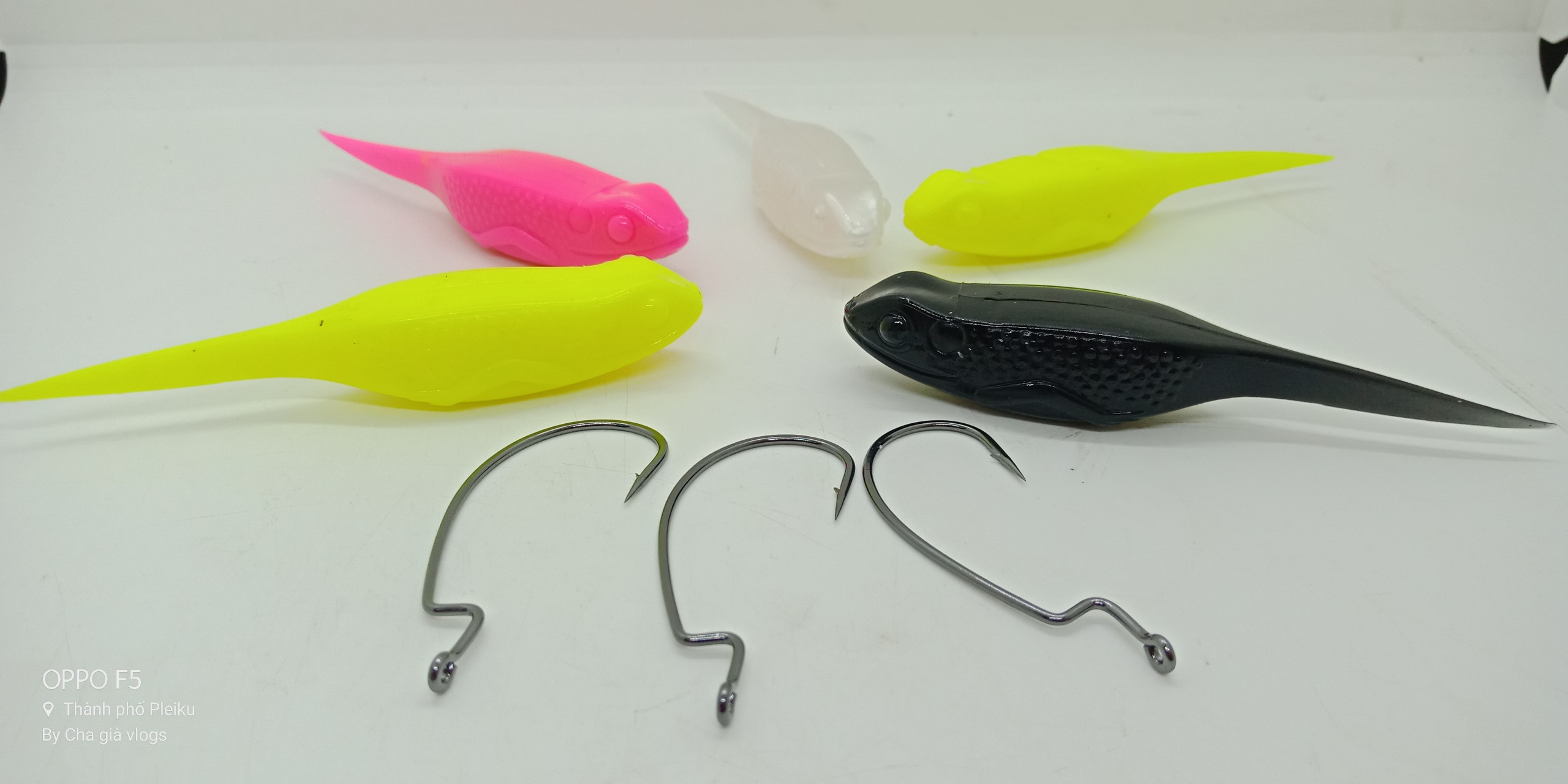 Mồi mềm Skipping ZO Trung Quốc (hộp 6 con Phối 4 màu) + 2 lưỡi 100k/6 con-Mồi mềm câu cá siêu rẻ