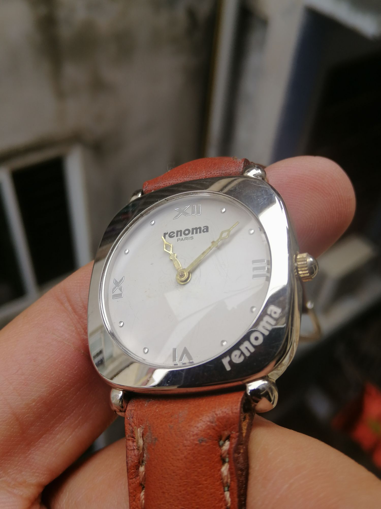 Đồng hồ nữ hiệu RENOMA Paris Pháp