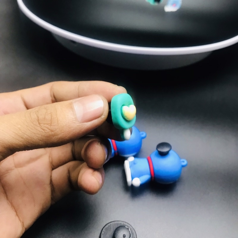 bộ sticker doremon  gắn dép crocs 10 món doremon