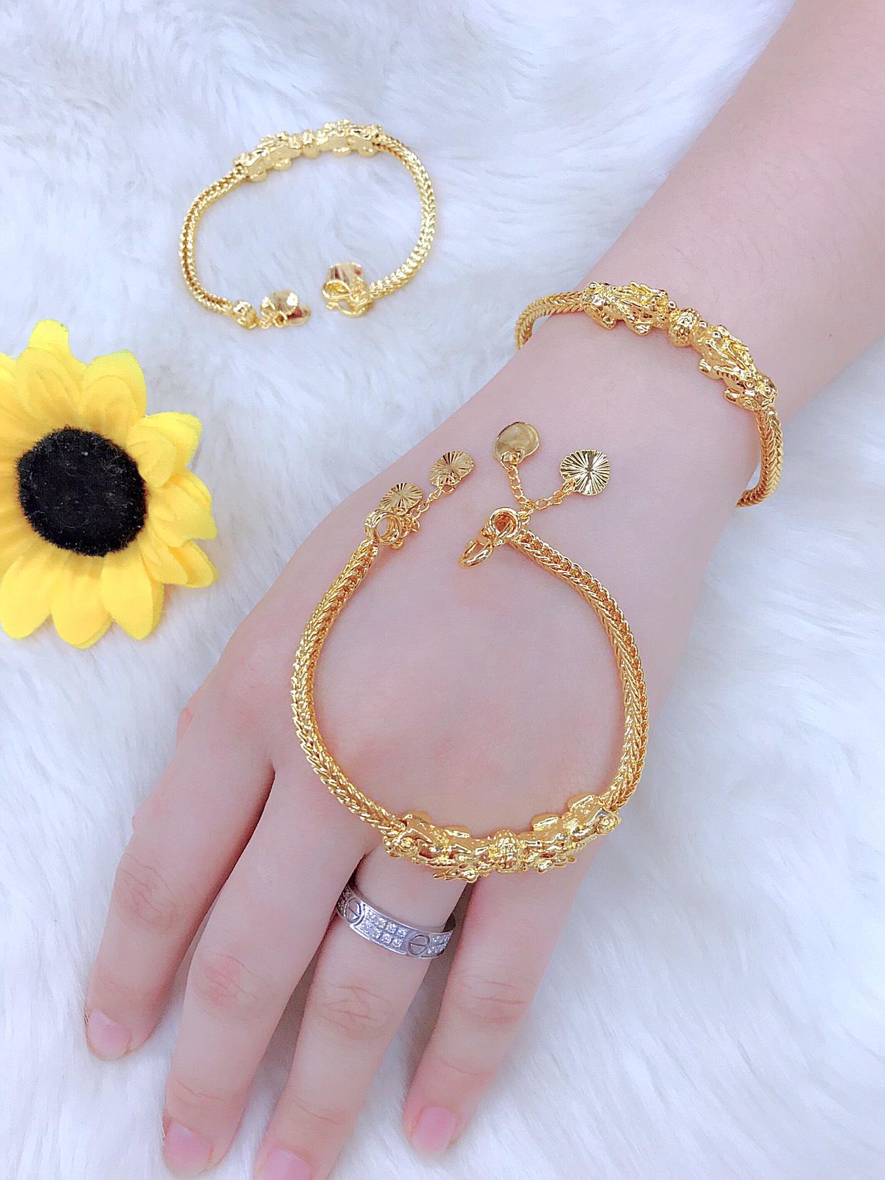 Lắc Tay Nữ Phong Thủy  Mạ Vàng 18K Mẫu 090.09.10 - Thời Trang - Phong Thủy - Tubi Cony - Ảnh Shop Tự Chụp