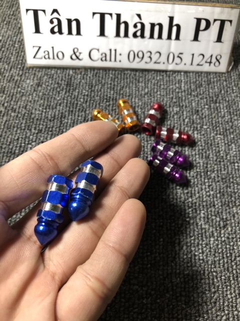 Van vòi trang trí xe kiểu đèn cầy(1 cặp)