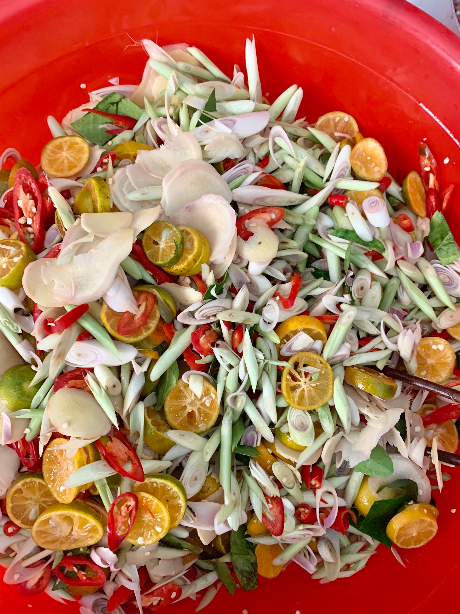 [HCM]Chân Gà Ngâm Sả Tắc