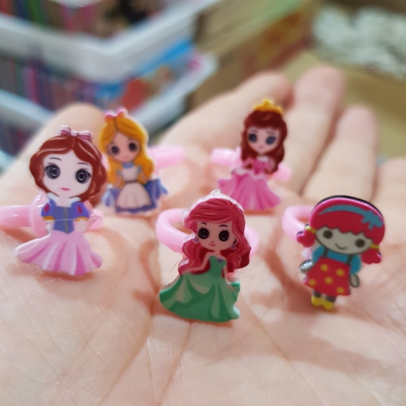 Set 10 nhẫn hình công chúa siêu xinh cho bé