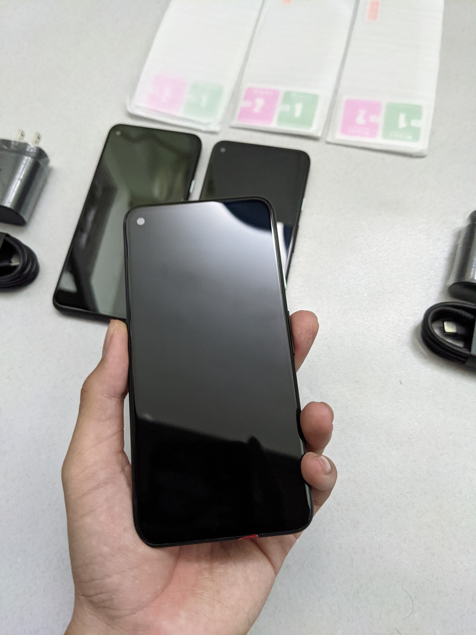 Điện Thoại Google Pixel 4a 6/128GB Quốc Tế 2 Sim.