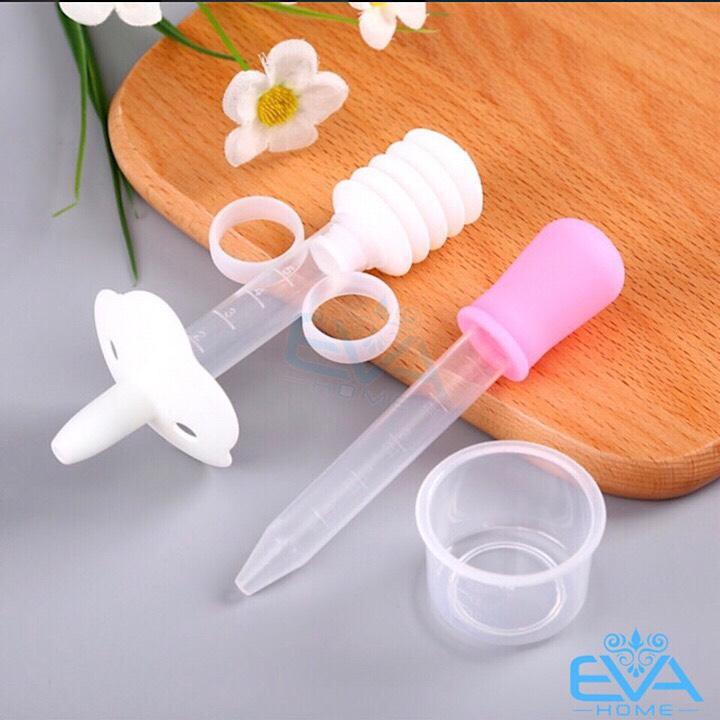 [HCM]Bộ 2 Dụng Cụ Uống Thuốc Kèm Ly Cho Bé