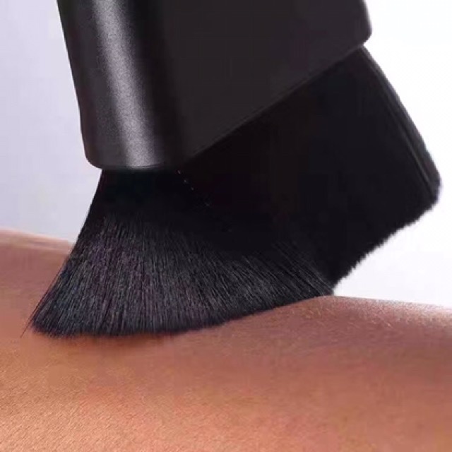 Chổi phủi tóc mềm barber