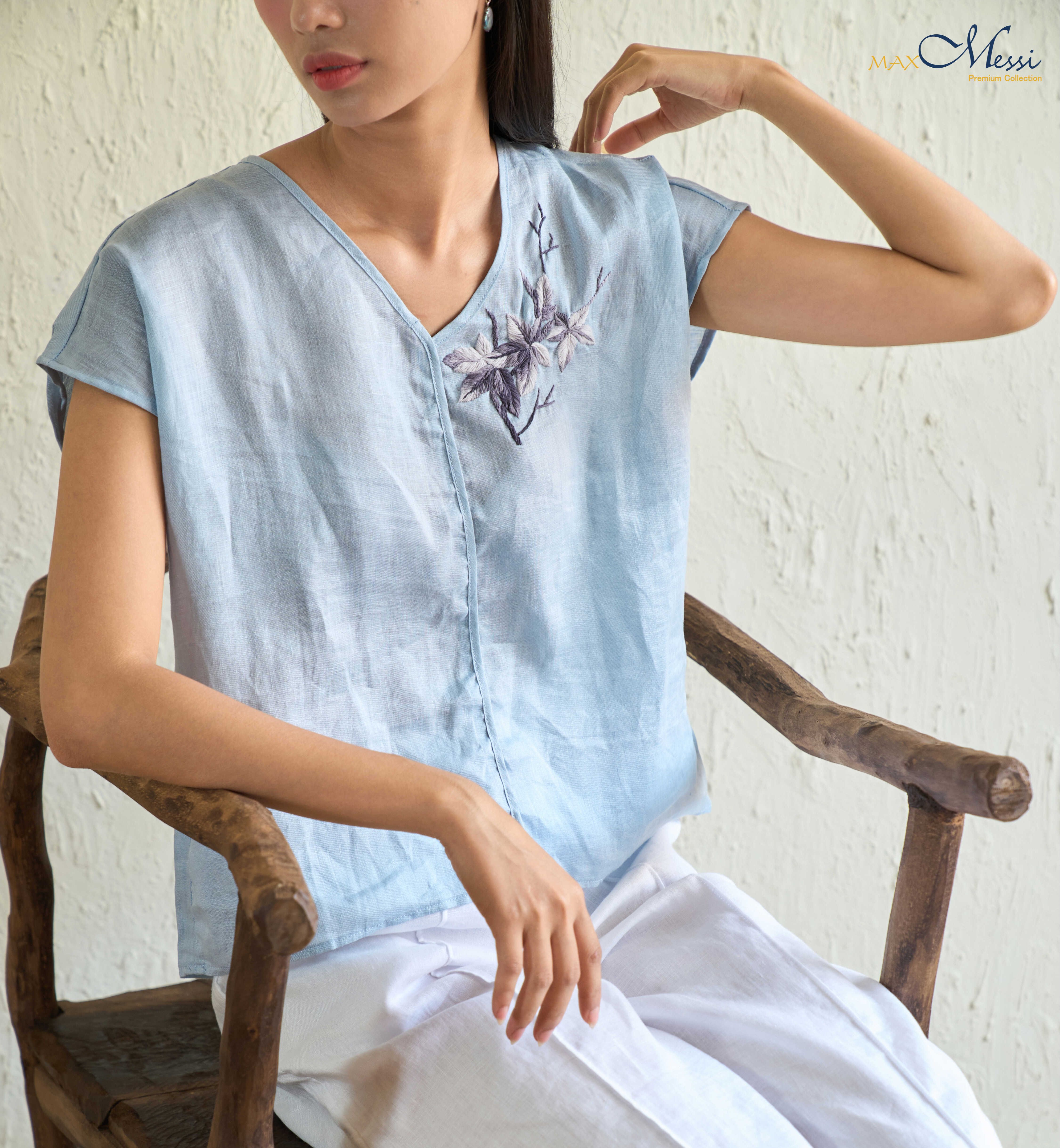 Áo top linen vai đỗ thêu tay CARA- MaxMessi