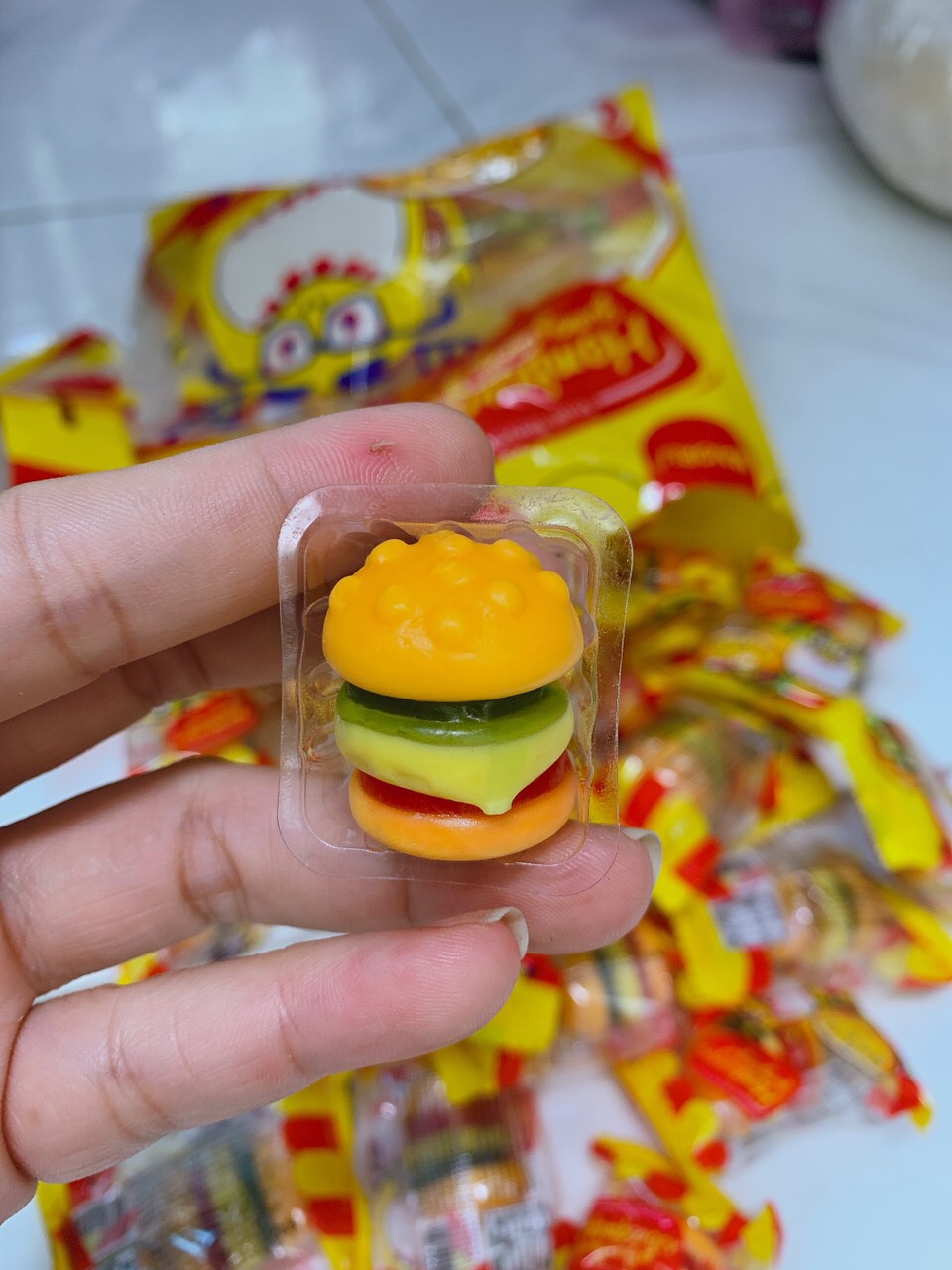 [HCM]Kẹo dẽo hambuger thái lan