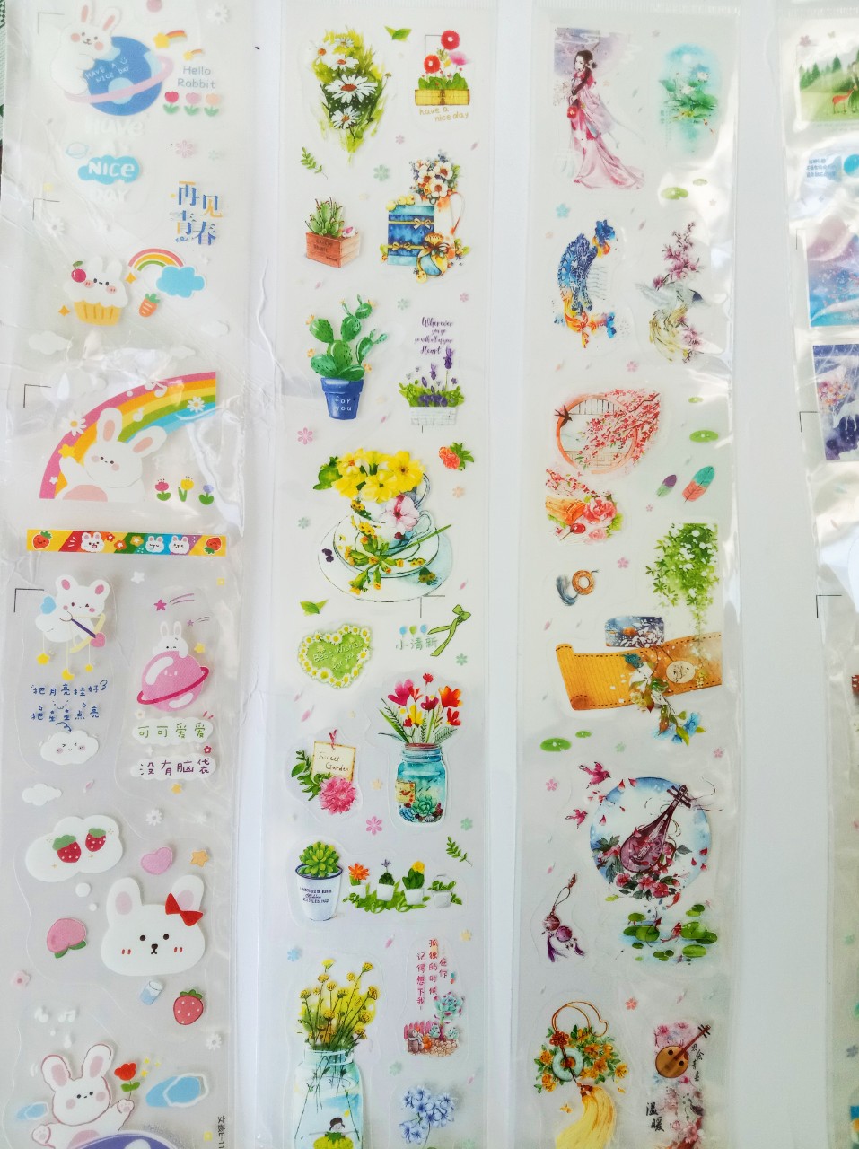 Sticker trang trí nhiều chủ đề