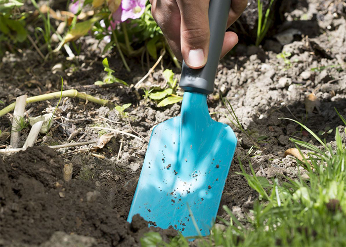 XẺNG LÀM VƯỜN 8CM GARDENA 08950-20