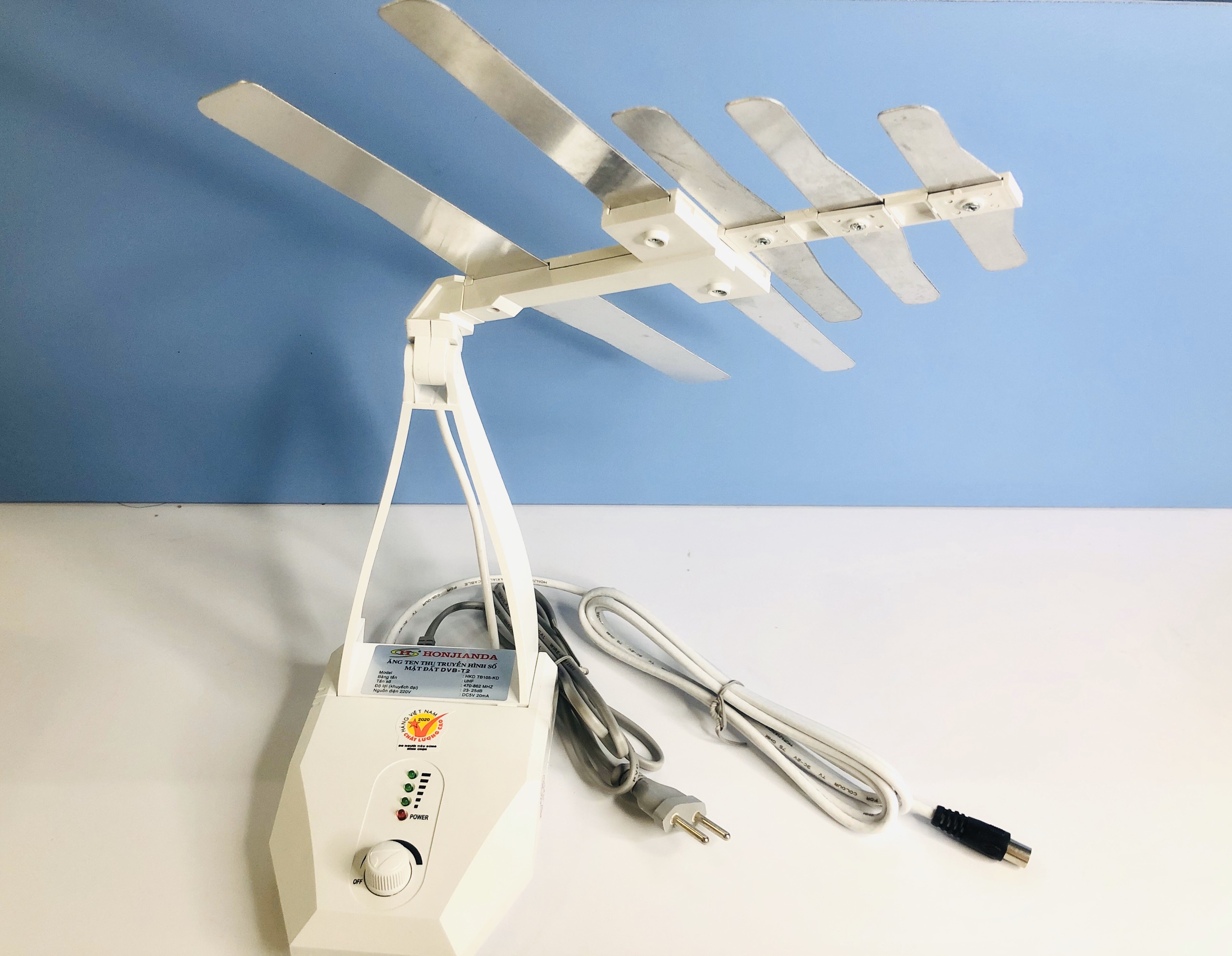 Anten để bàn DVB-T2 HKD 105 trong nhà