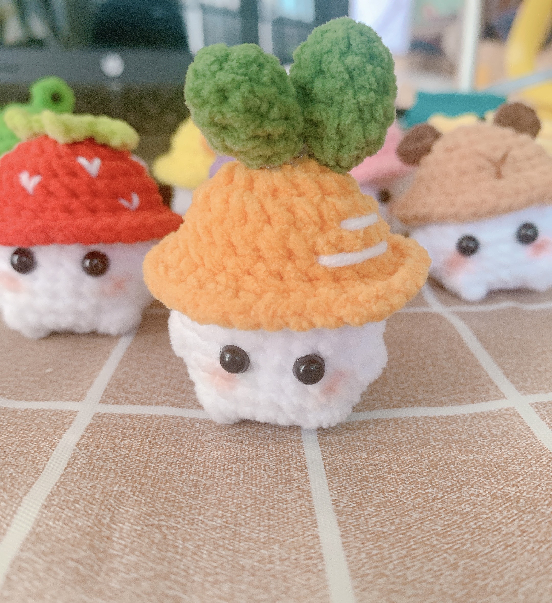 Móc Khoá Len Bé Nấm handmade ĐÁNG YÊU HEBEBU