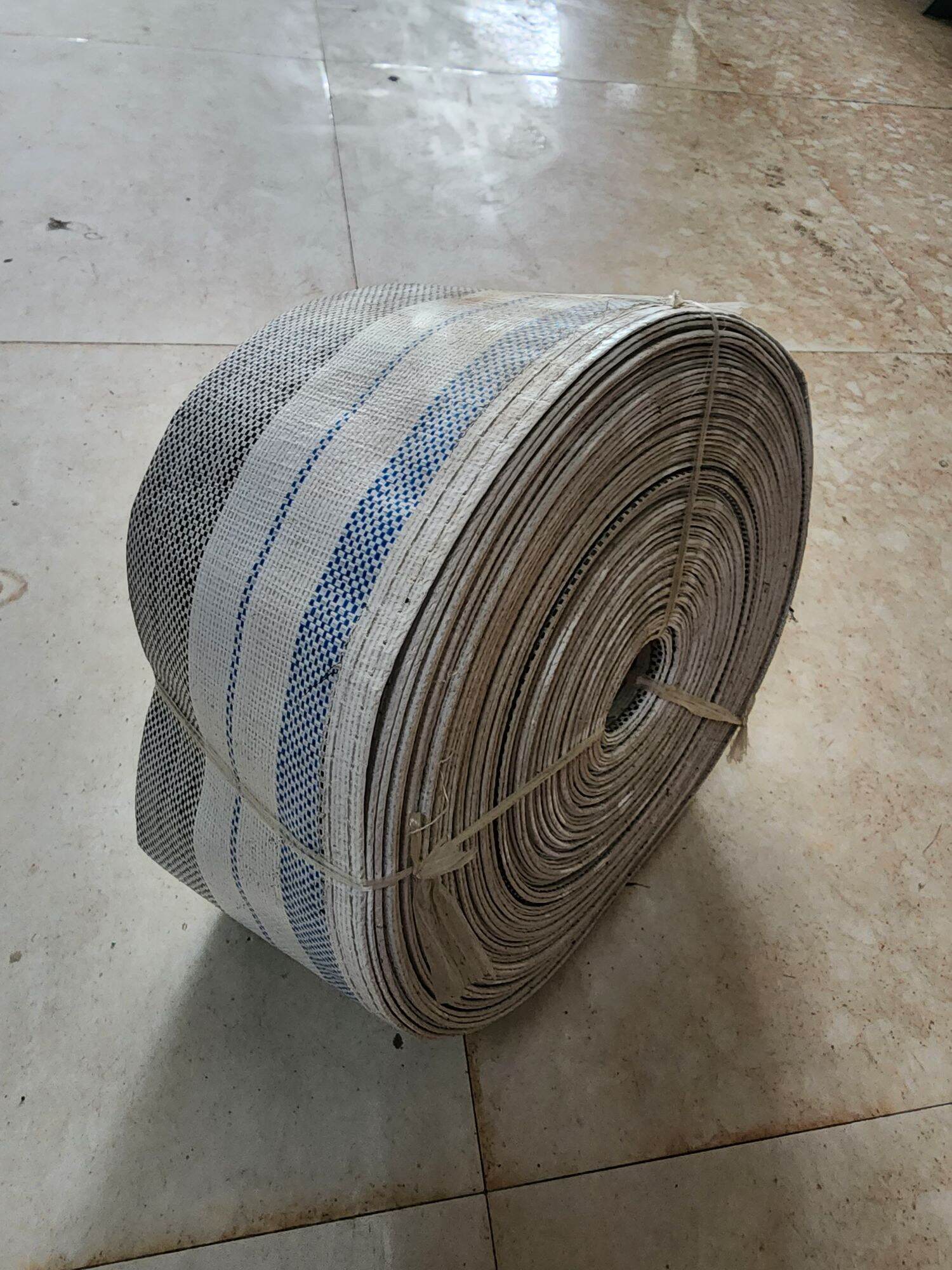 Ống bơm bạt kẻ dầy phi 76 phi 90 phi 110 cuộn dài 50 mét