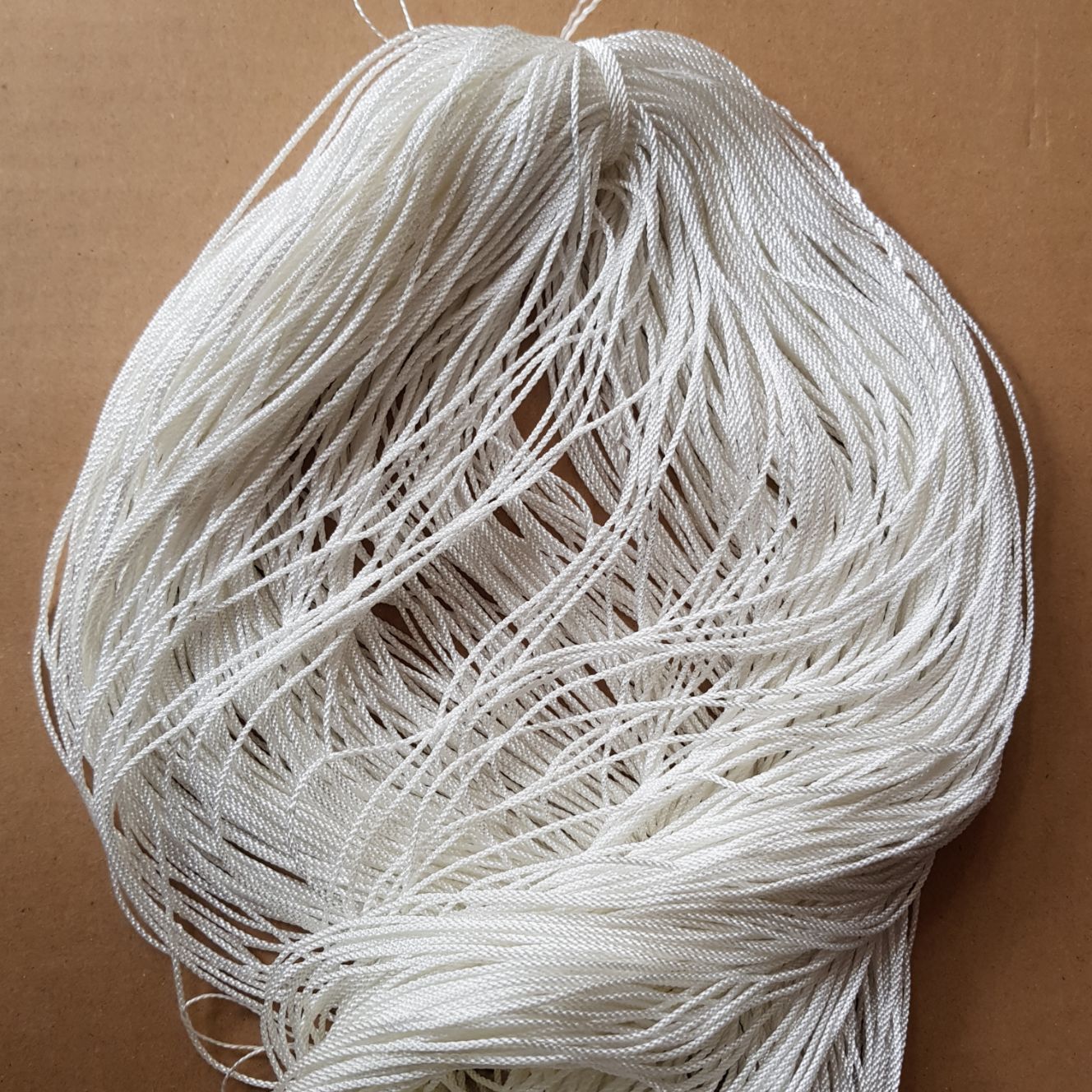 Dây dù trắng 3mm bó 1kg