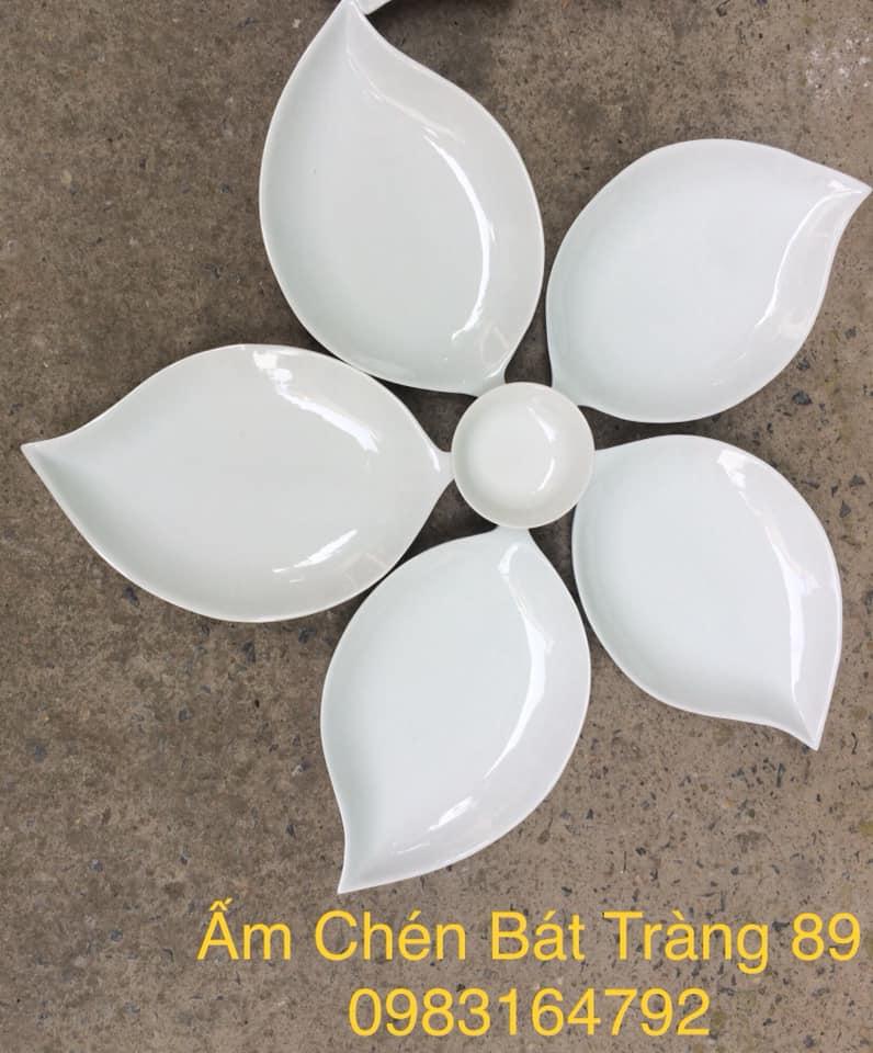 Bộ đĩa ăn bằng sứ hình lá