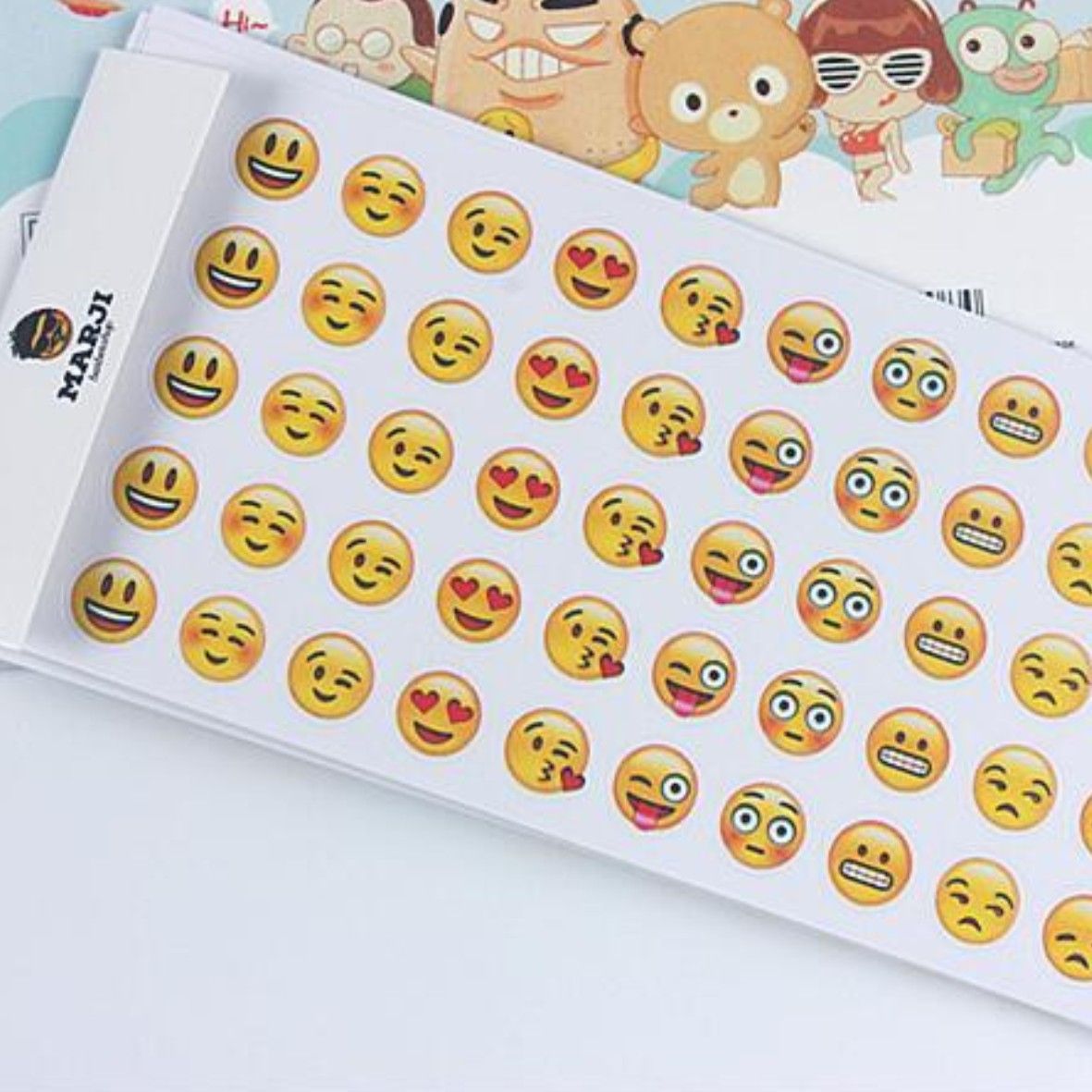 Sticker  Emoji Biểu Cảm Dễ Thương
