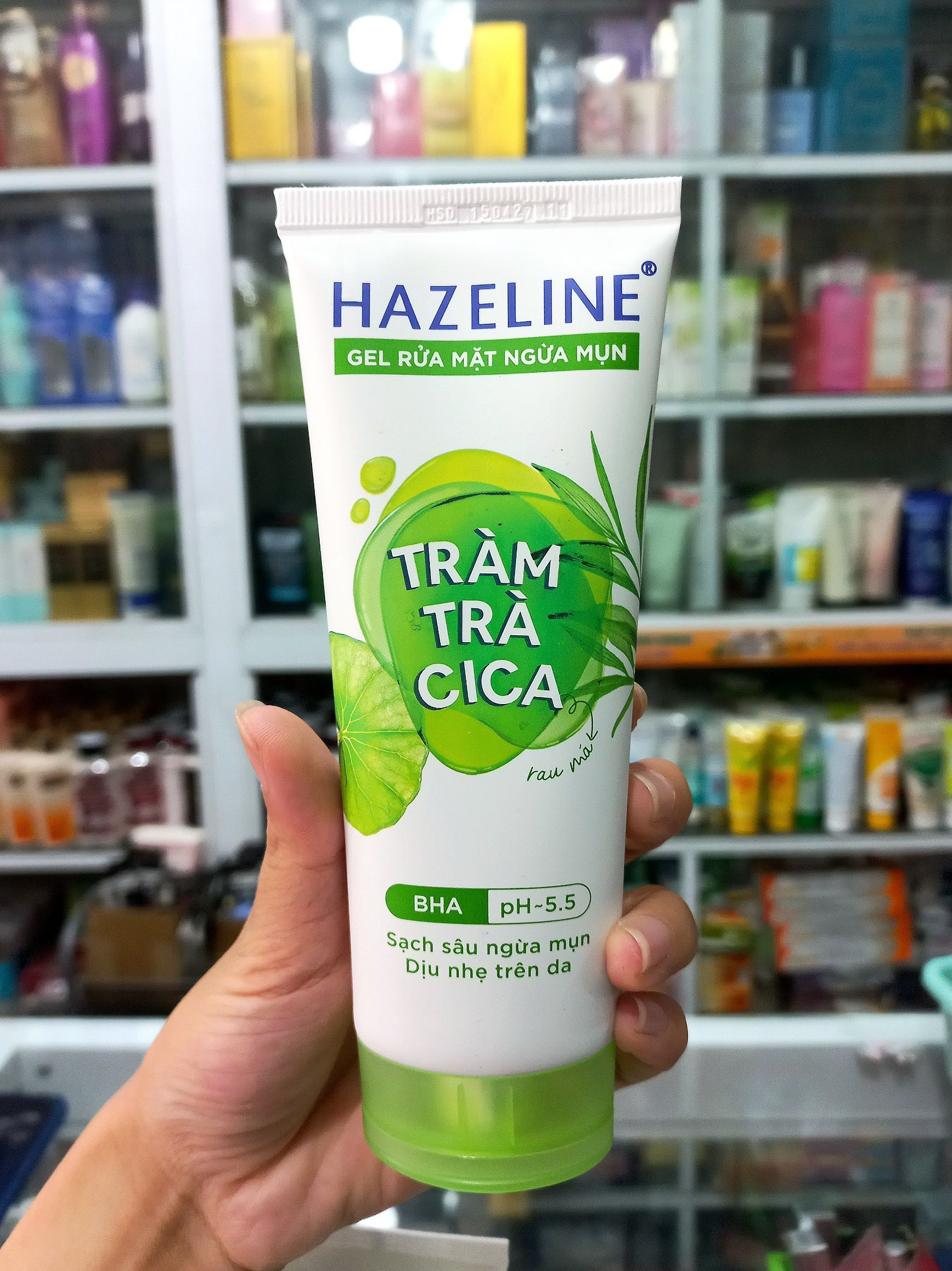 GEL RỬA MẶT HAZELINE NGỪA MỤN TRÀM TRÀ CICA 100G