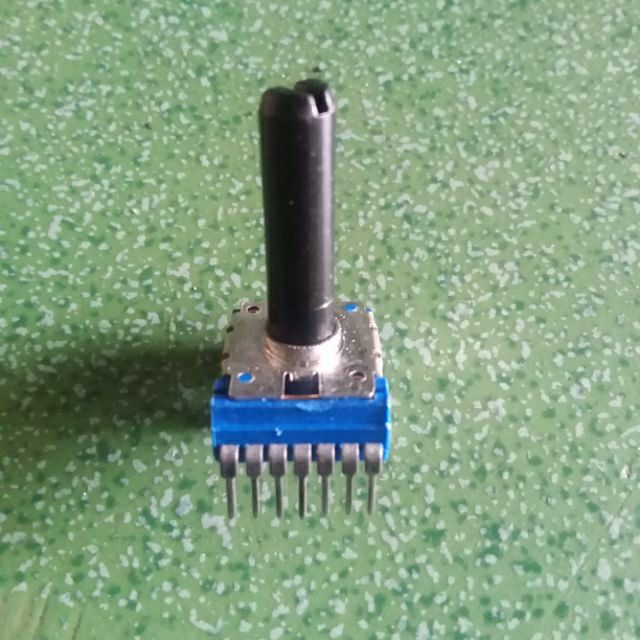 1-CHIẾT ÁP 7 CHÂN (10K-20K-50K-)