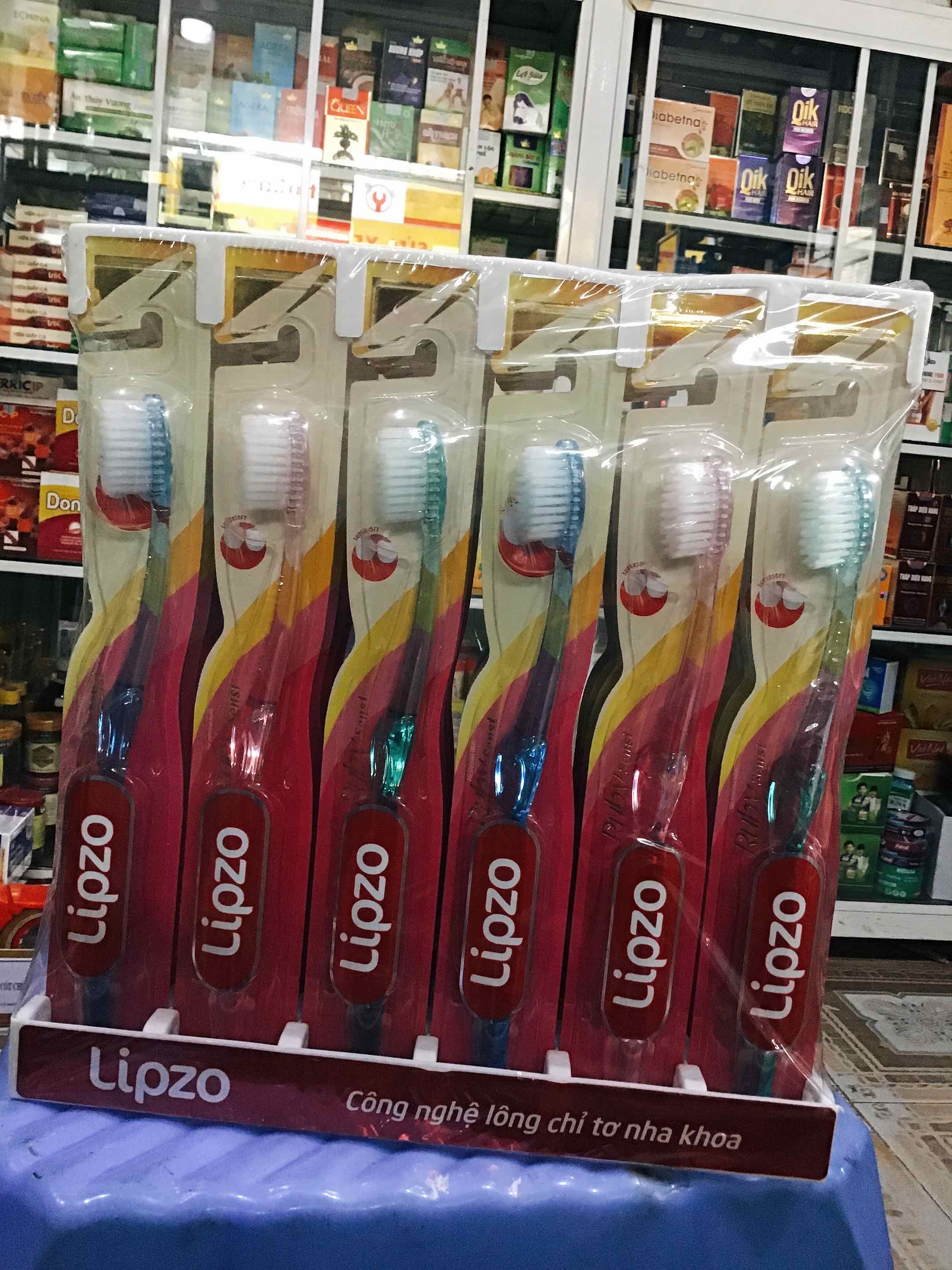 [HCM]bàn chải đánh răng Lipzo ruby sensi