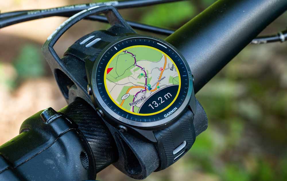 Garmin Forerunner 965 GPS Running and Triathlon Smartwatch