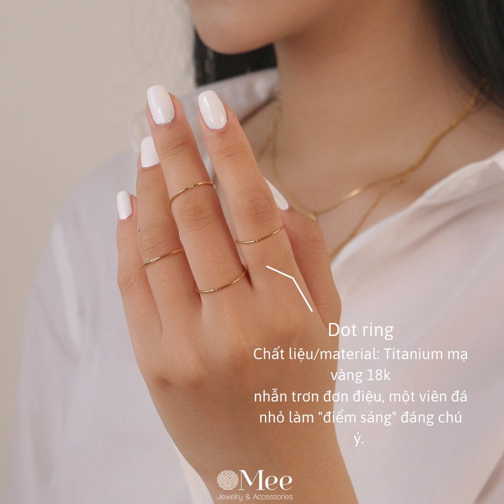 Nhẫn nữ Dot ring Mee bản mỏng đính đá - R3527
