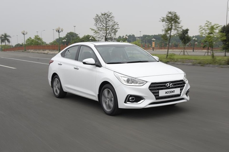 Má phanh trước Hyundai Accent 2018