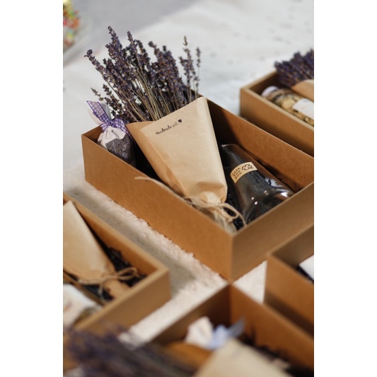 [Ảnh thật] Set hoa Lavender Anni Home (gồm hoa khô Lavender, bình cắm hoa, túi thơm và thiệp)