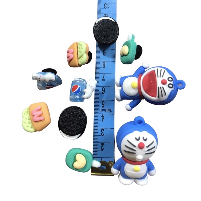 bộ sticker doremon  gắn dép crocs 10 món doremon
