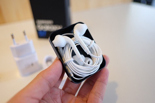Tai nghe samsung nhét tai S7 EDGE Jack 3.5mm Sử dụng được cho IPoppo xiaomi vivo