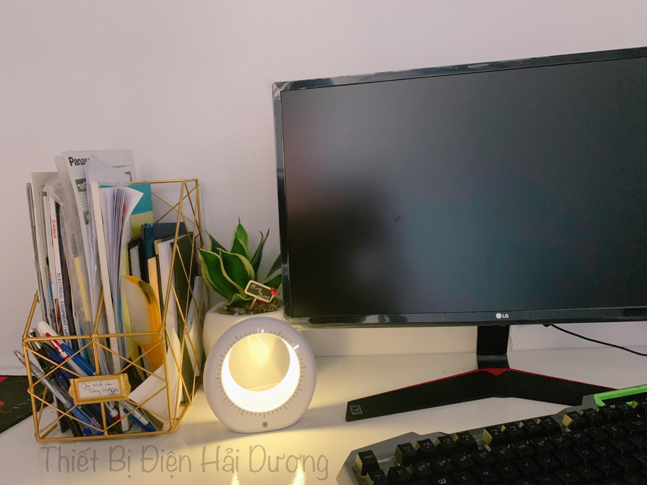 Đèn ngủ mặt trăng để bàn kiêm đồng hồ báo thức đa chức năng TN129 - Decor Bắc Âu - Trang Trí Cho Căn Phòng - Đẹp mắt