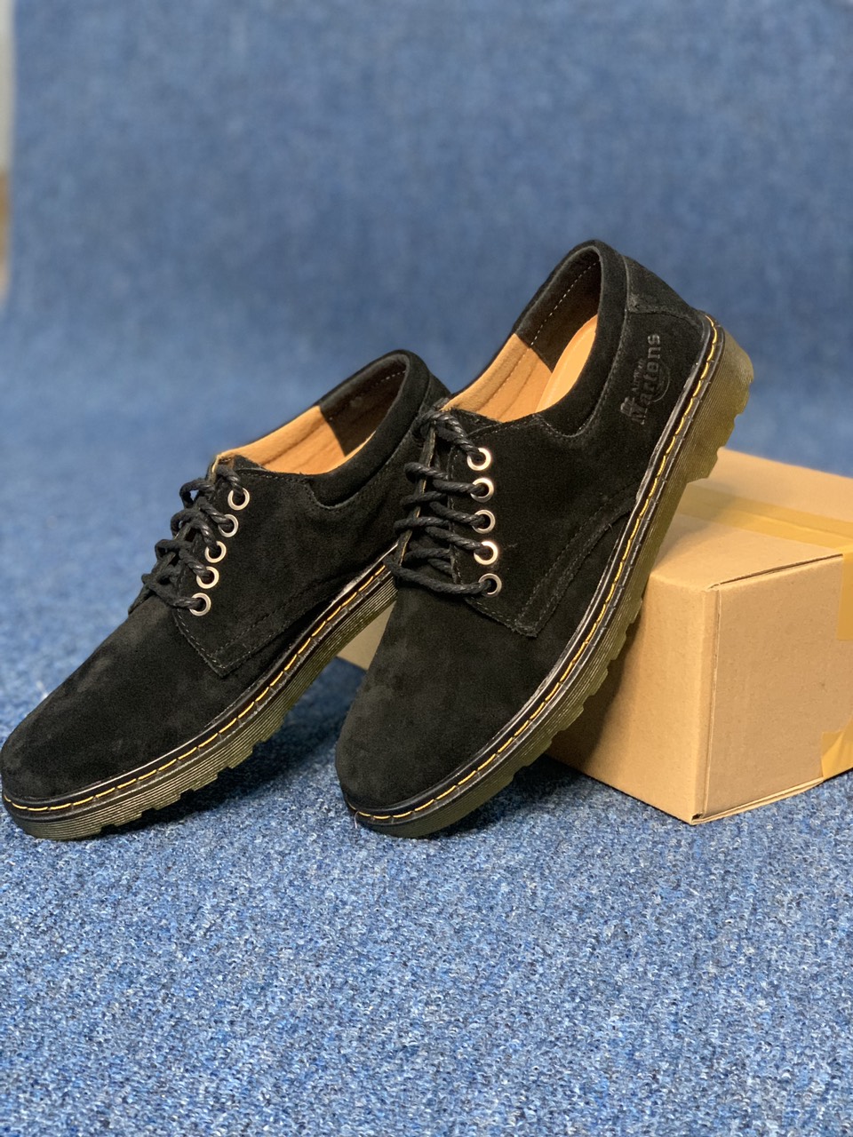 Giày Dr Martens Da Bò Lộn -Bảo Hành 12 Tháng