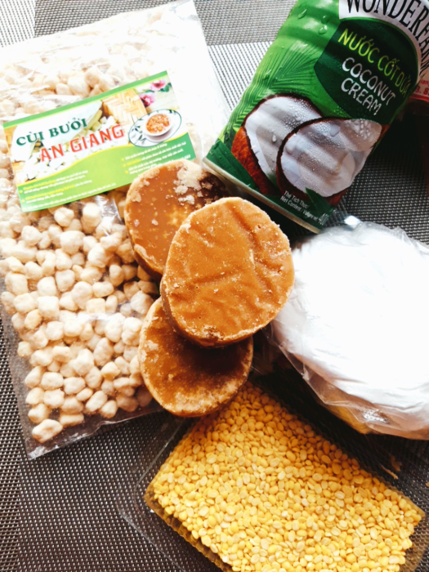 Đường thốt nốt Lan Nhi 1kg ( loại đặc biệt)