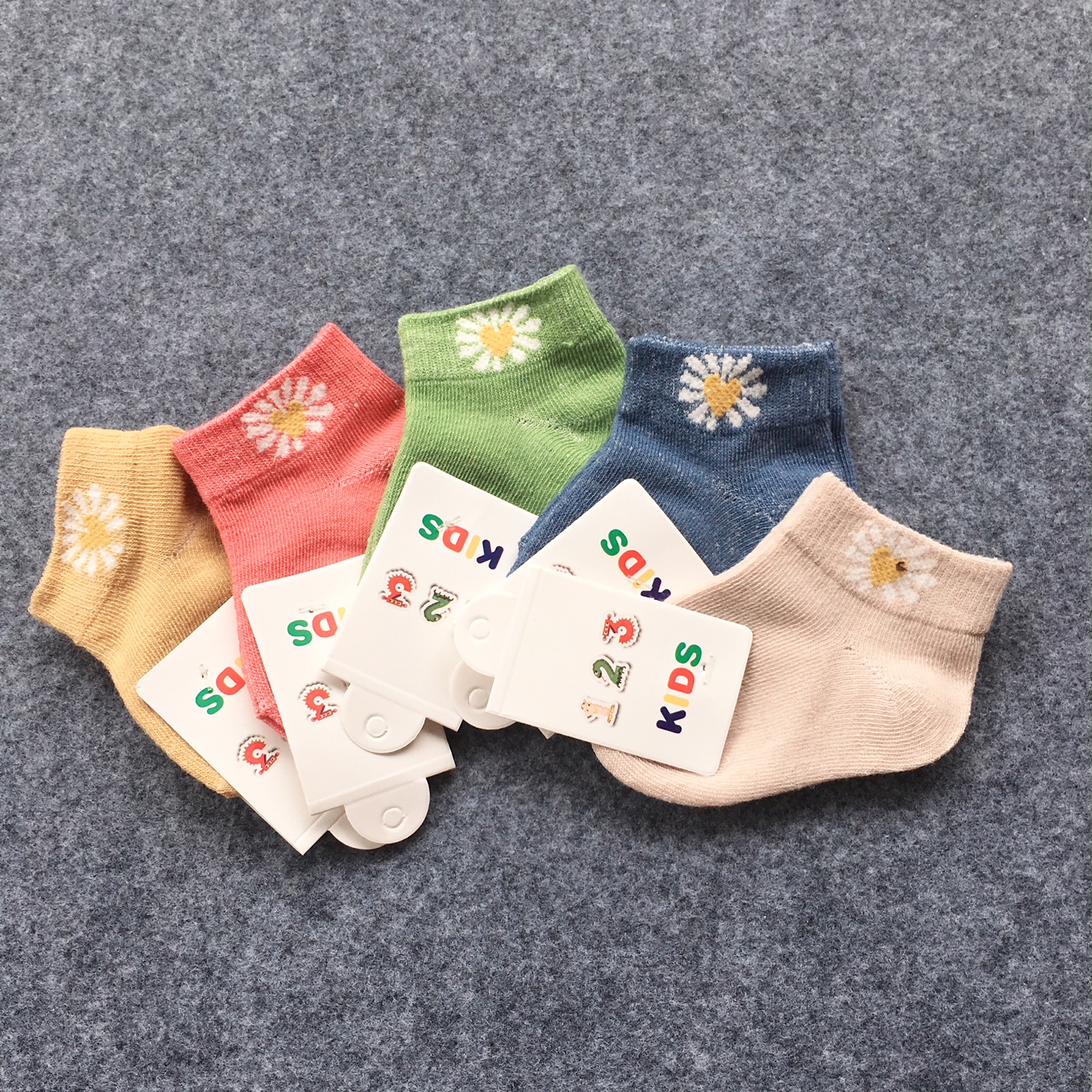 Set 5 đôi tất TẤT CÚC HỌA MI CHO BÉ