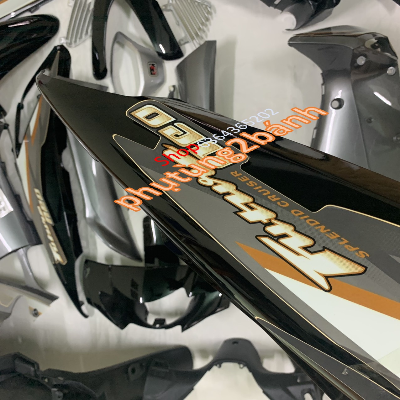 Dàn áo xe FUTURE NEO  /future 125 màu Đen -nhựa trắng cao cấp