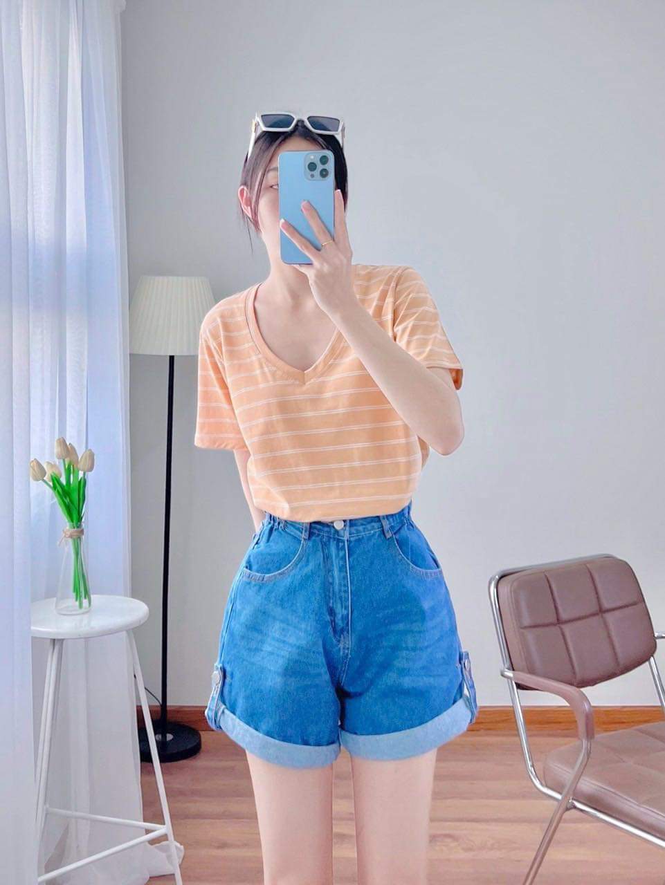 Áo thun tay lỡ form rộng sọc ngang _ áo form rộng cổ tim