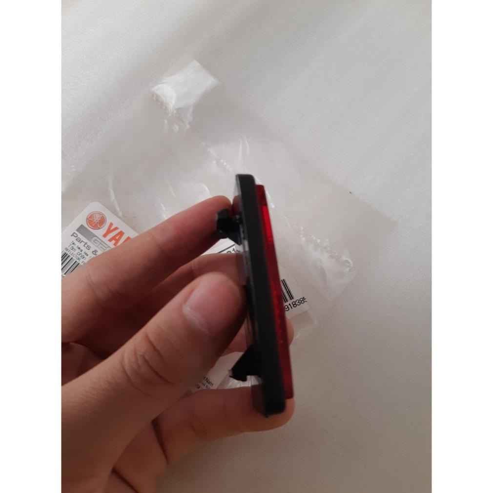 Tấm Phản Quang Gắn Tất Cả Xe Chính Hãng Yamaha