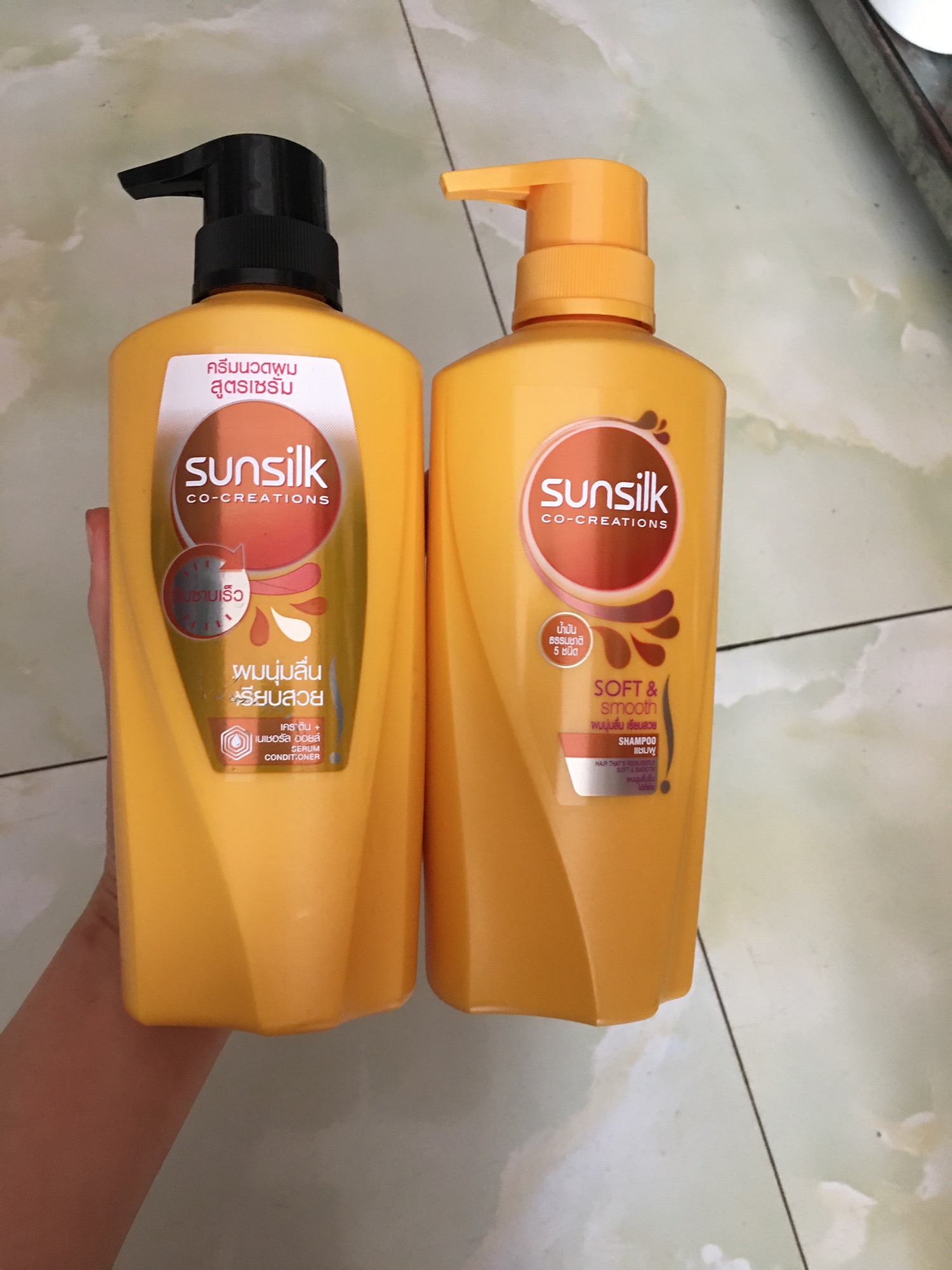 Dầu gội + dầu xả Sunsilk vàng 450ml - Thái Lan (1 cặp)