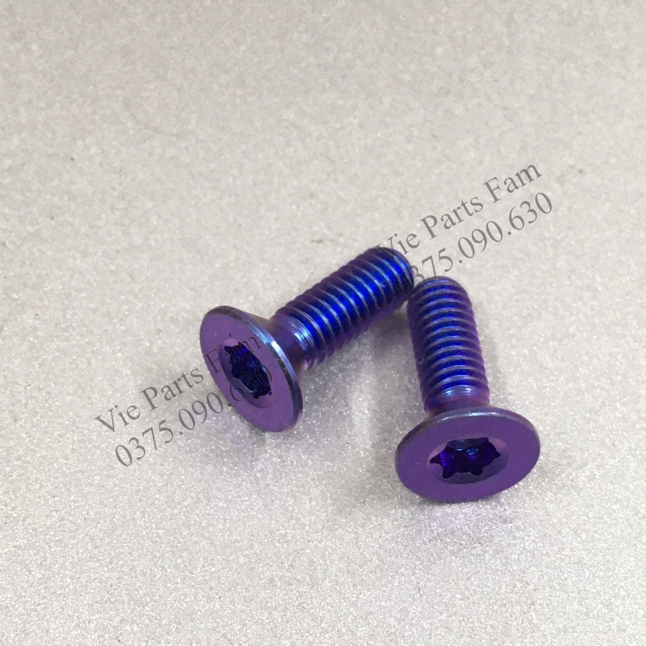 Cặp vít titanium GR5 nắp bình dầu các loại xe Honda, Yamaha, Suzuki, SYM