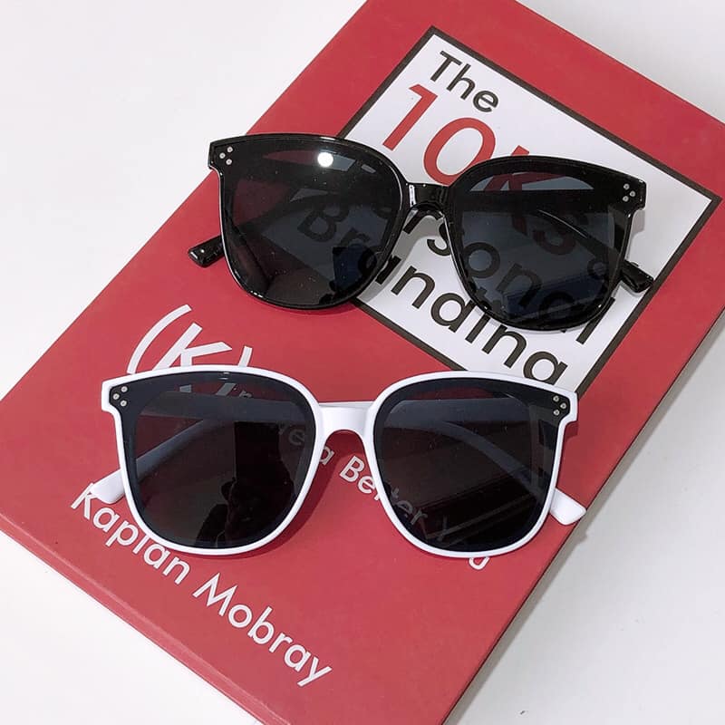 Kính nam nữ chống tia UV chống trầy xước bảo hành 12 tháng lỗi 1 đổi 1 - Kính râm Unisex kính đi biển Hottrend năm 2020 PK006