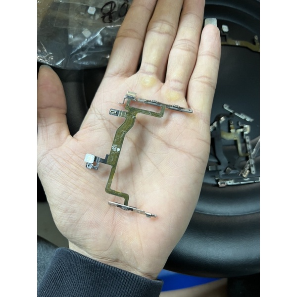 Dây cáp nguồn, volume tăng giảm âm lương, gạt rung IP 6S hàng zin bóc máy