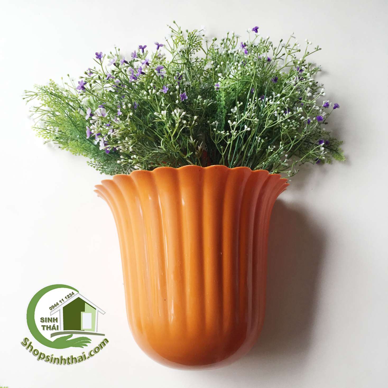 Chậu ốp tường hoa sọc Hải Đăng 42 x 26 x 20 cm, giao màu ngẫu nhiên