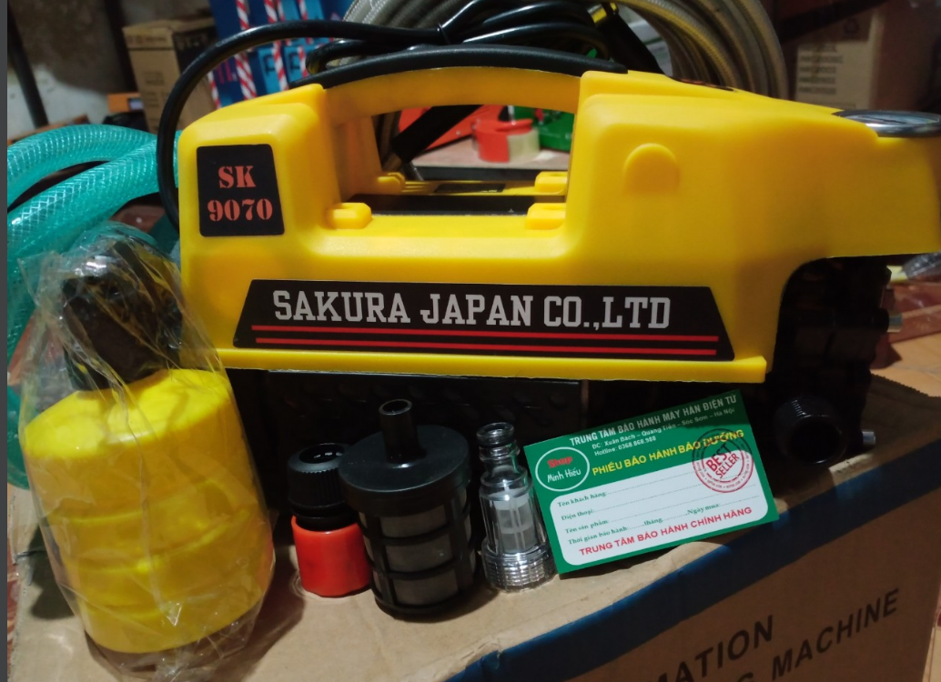 Máy rửa xe sakura áp lực cao