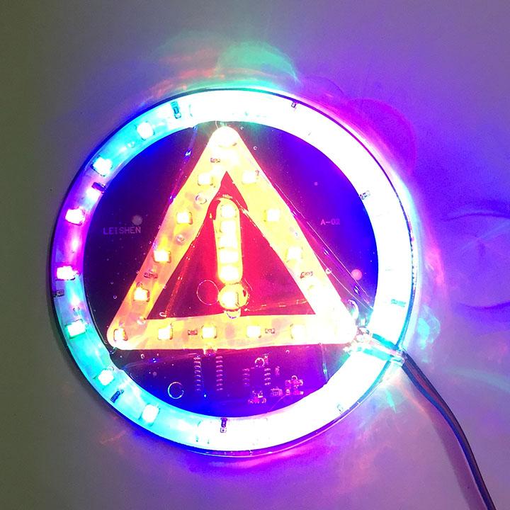 Đèn led miếng dán cảnh báo dấuchấm than cho xe tải 24V